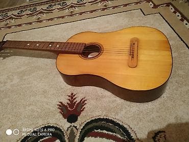 gitara: Təzə Gitaradi istifadə etmədiyim üçün satıram.Əla vəziyyətdədir — 1