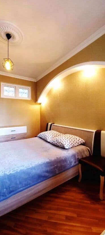 ucbucaq evlər: 2 otaqlı, Yeni tikili, 60 kv. m — 6