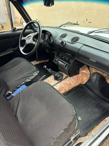 opel astra j: VAZ (LADA) 2106: 1.6 l | 1987 il 90000 km Sedan — 3