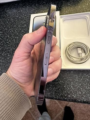 iphone 7 plus plata: IPhone 14 Pro, 256 GB, Deep Purple, Face ID — 3