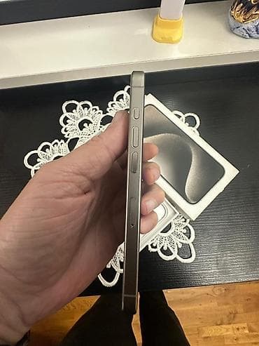 apple watch adapter: IPhone 15 Pro, 128 GB, Natural Titanium, Simsiz şarj — 4