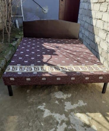 Kravat taza 
Hazırı var 
Çatdırılma münasib qiymata