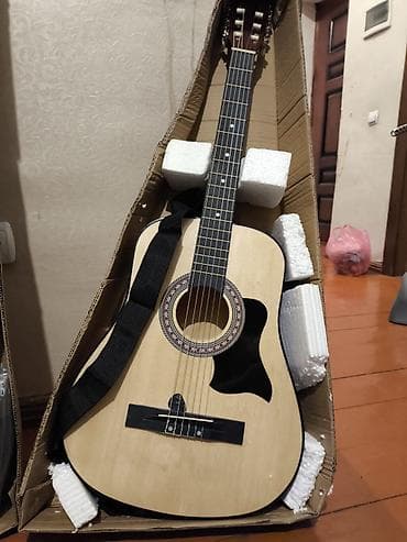 midi klavye: Akustik gitara, 6 sim — 5