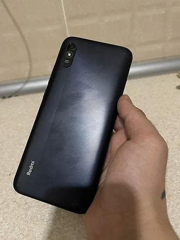 redmi 4 a: Xiaomi 32 GB, rəng - Qara, 
 İki sim kartlı — 4