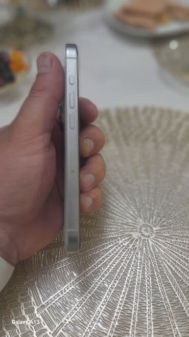 iphone arxa şüşə: Iphpne 15 satilir pil 95 yaddaw 128 super veziyyetde - Korpus: Metal — 1