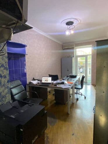 киоск в аренду: Obyekt İcarəyə verilir. Ofis, diş klinikası, gözəllik salonu ucun — 8