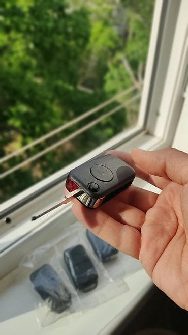 Mercedes açar korpusları satılır. w202, w210 kuzalar üçündur, içi boş — 3