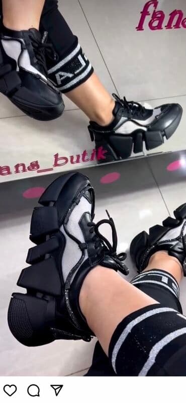 Ölçü: 39, rəng - Qara, Yeni lalafo.az -da Ölçü: 39, rəng - Qara, Yeni