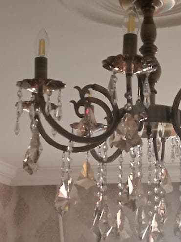 Çılçıraq, 8 lampa