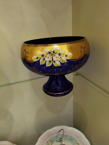 2 ədəd yaşıl və göy bagema meyvə qabı. Xırdalan köhnə bazar. qiymət