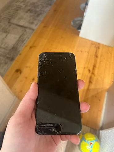 iphine: IPhone 7, 32 GB, Qara, Barmaq izi — 6