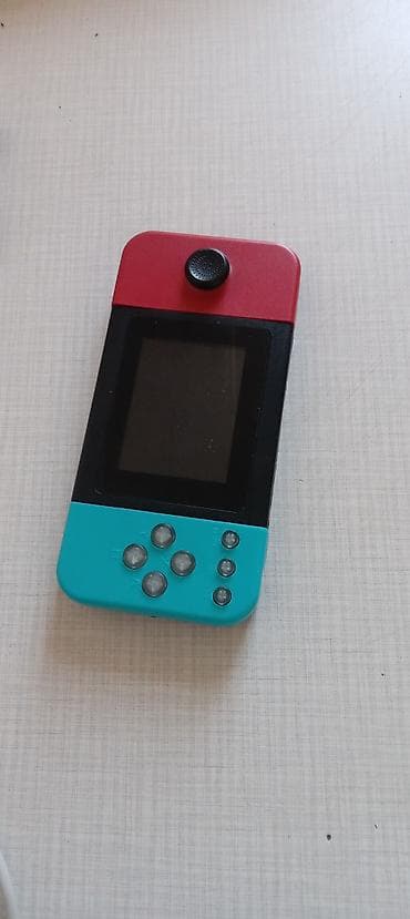 2 ci əl notebook: Oyun konsulu ekran zədəlidi zapçast kimi satılır — 1