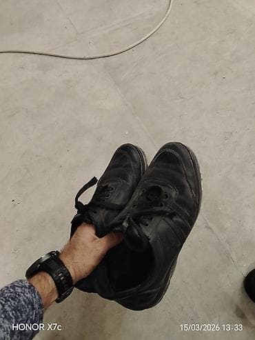 ayaggabı: Qara rəngdə kişi ayaqqabısı - Model: klassik bağlamalı (şnurla) - — 2