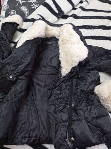 4xl nece razmerdi: Yaxsi veziyetde 40, 42olcu — 2