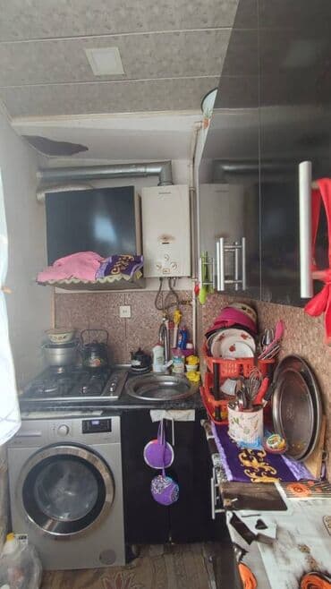 ev masazir: Sumqayıt, 3 otaqlı, Köhnə tikili, 60 kv. m — 2