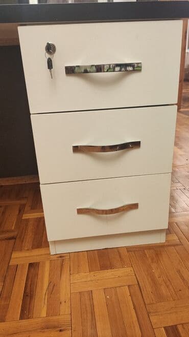 bor maşını: Makiyaj üçün masa — 3