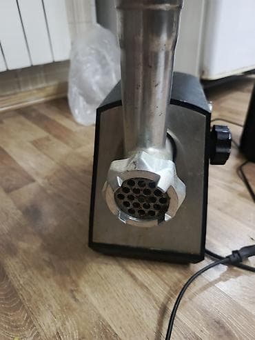 şirə ceken: Ət çəkən maşın Revers ilə — 5