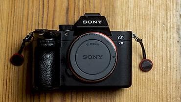 sony dvd: Sony Alpha a7 III (ILCE-7M3) “E-mount” tam kadr güzgüsüz fotoaparat — 1