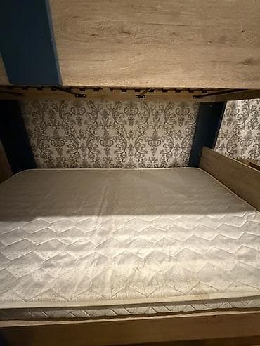 carpayi sumqayit: Oğlan və qız üçün, İşlənmiş, Çarpayı, Matras ilə, Siyirməsiz, Taxta — 5