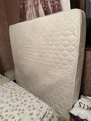 Ikili ölçüdə ortopedik döşək - Rəng: krem/ivory - Üstlük: naxışlı