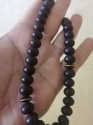 xarı bülbül qızıl: Qirmizi ebonitdən agsaqqal təsbehi — 4