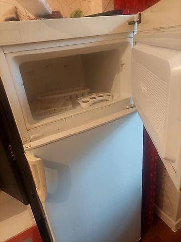 kalonka satişi: Iki qapılı məişət soyuducusu - Üst hissədə ayrıca dondurucu bölməsi - — 3