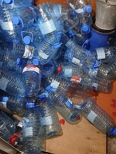 turşu: Toplu plastik bidonlar (təxminən 5–10 litr arası) – qapaqlı və daşıma — 5