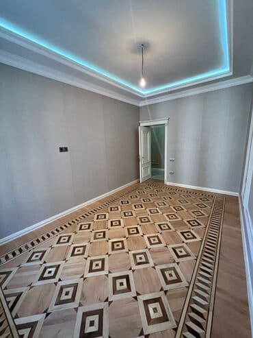 sibrizdə evlərin qiyməti: Bakı, 3 otaqlı, Köhnə tikili, m. İçərişəhər, 120 kv. m — 6