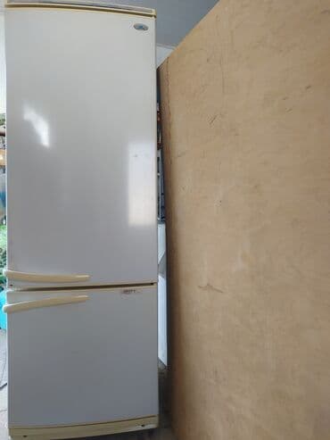 atlant soyuducu servis: İşlənmiş 2 qapılı Atlant Soyuducu Satılır, rəng - Ağ — 1