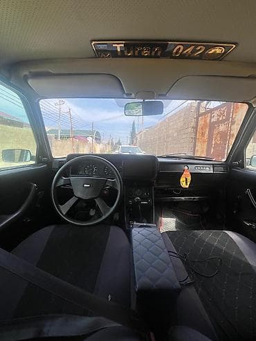 ВАЗ (ЛАДА): VAZ 2107, bənövşəyi-bordo rəng. Klassik kuzov, xrom ön barmaqlıq və — 6