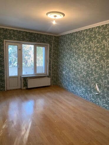 xacmazda tecili satilan evler: Bakı, 4 otaqlı, Köhnə tikili, m. Qara Qarayev, 110 kv. m — 1