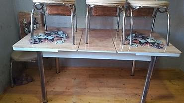 dekor ad gunu: Mətbəx üçün, Açılan, Dördbucaq masa, 4 stul — 1