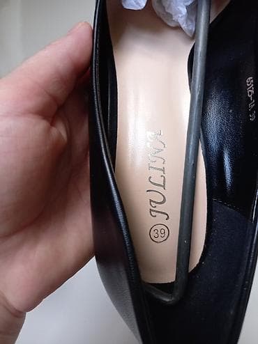 Tuflilər: 39 razmer bir dəfə geyinilib yeni kimidi — 4