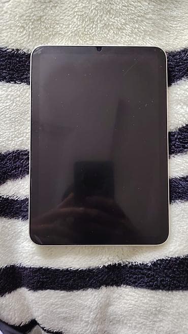 Apple iPad: Apple iPad (8.3") – kompakt planşet Xüsusiyyətlər: - 8.3 düym Liquid — 2