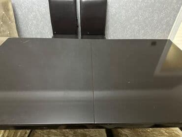 Stullar: Qonaq otağı üçün, İşlənmiş, Dördbucaq masa, 2 stul — 1