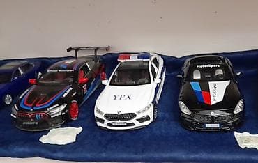 Miqyaslı metal kolleksiya maşın modelləri dəsti - Növ: Die-cast metal