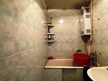 ist petrol tbilisi prospekti: Bakı, 3 otaqlı, Köhnə tikili, m. Xətai, 85 kv. m — 12