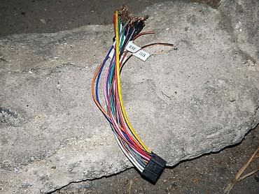 Кабели для аудио и видео: Avtomobil maqnitolası üçün universal ISO qoşucu kabel dəsti - — 1