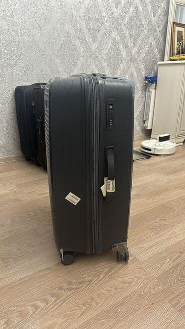 Maskalar, eynəklər: Çamadan (L ölçüdür) 70 sm hündürlükdə 1 dəfə istifadə olunub əla — 3