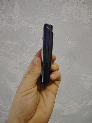 samsungnote 3: Nokia 8 Sirocco, 16 GB, rəng - Gümüşü, Düyməli — 6