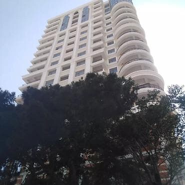 studio menziller: 3 otaqlı, Yeni tikili, 144 kv. m — 1