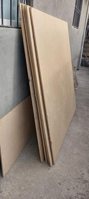 qapi darvaza: Məhsul: kontrplak vərəqləri və taxta şalban/panel materialları — 1