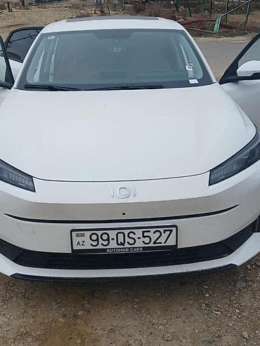 suret panel: Changan Qiyuan A05: 1.5 l | 2025 il 2000 km Sedan — 4