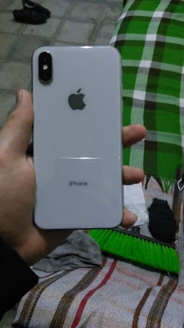 продать айфон 4: IPhone X, 64 ГБ, Белый, Отпечаток пальца, Беспроводная зарядка, Face ID — 6