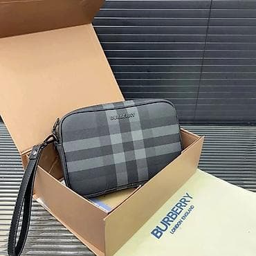 Klatç, Burberry