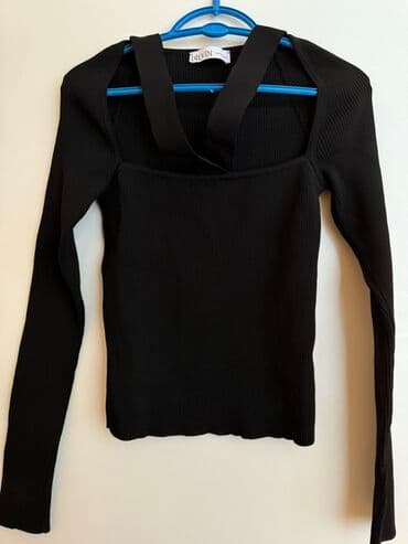 Qara rəngli qadın bluzası – DİLVİN brendi. - Uzunqol, bədənə yatan