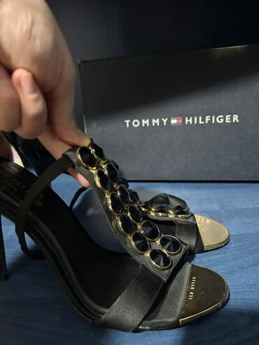 Basanoşka və səndəllər: Ölçü: 38, rəng - Qara, İşlənmiş — 2