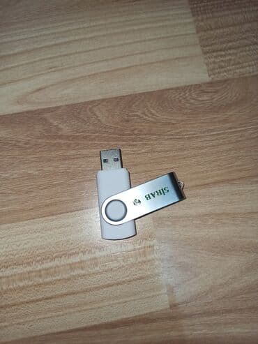 port: Flash kart 8 GB, USB port, Yeni — 1