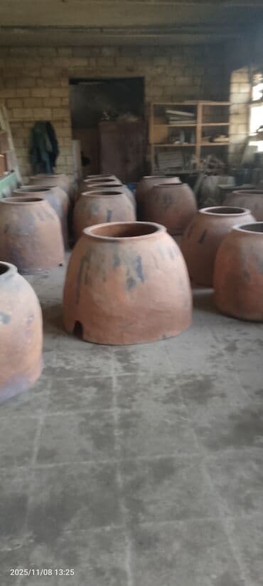 Məhsul: Gil tandır (yer tandırı) gövdələri Təsvir: - Əl işidir, təbii