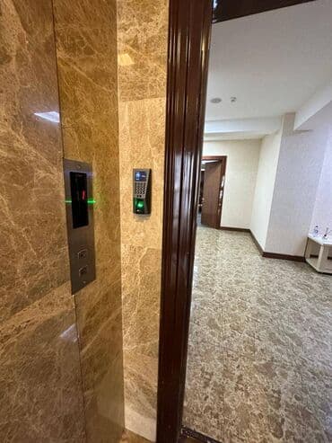 mağaza üçün avadanlıqlarla təchiz olunmuş obyekt: Xətai metrosunun arxası, 12 mərtəbəli plazanın 12 ci mərtəbəsində — 19